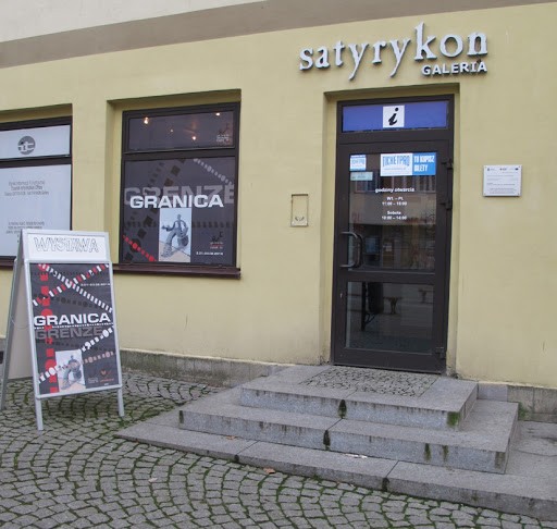 Nowe godziny otwarcia Galerii Satyrykon Legnica